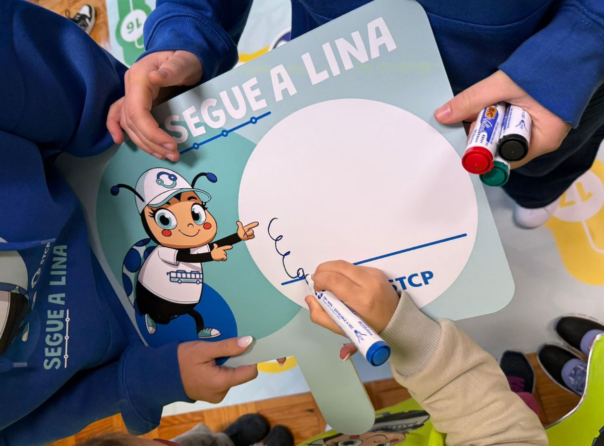 Crianças na iniciativa Segue a Lina